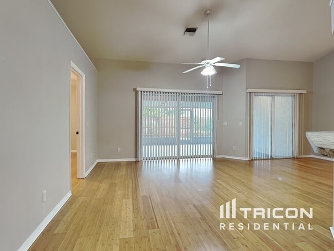 Building Photo - 1761 Banyan Dr