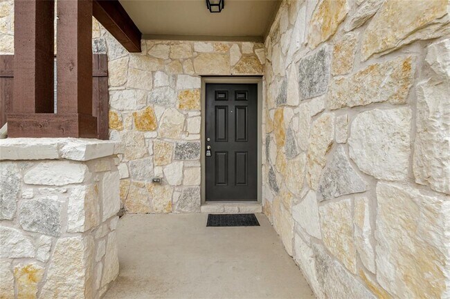 Foto del edificio - 188 Beechnut Dr