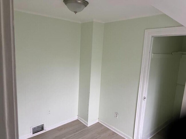 Foto del edificio - 195 Campbell Park