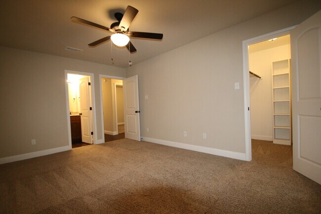 Foto del edificio - 8032-8034 Arbor