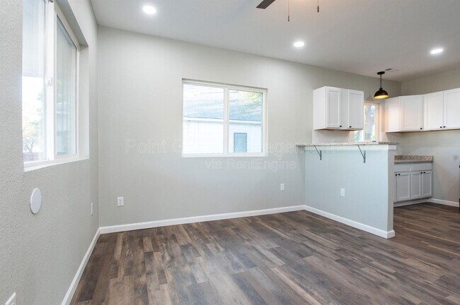 Foto del edificio - 1601 S Pattie St