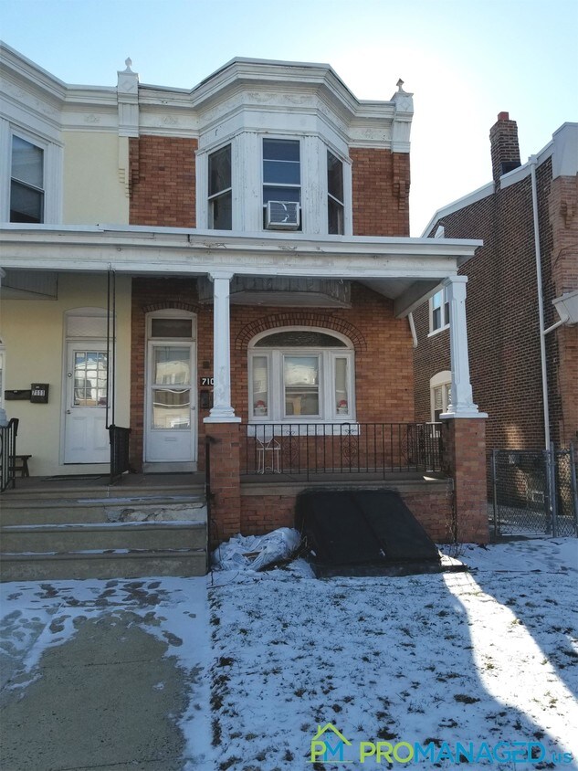 Primary Photo - 7109 Torresdale Ave