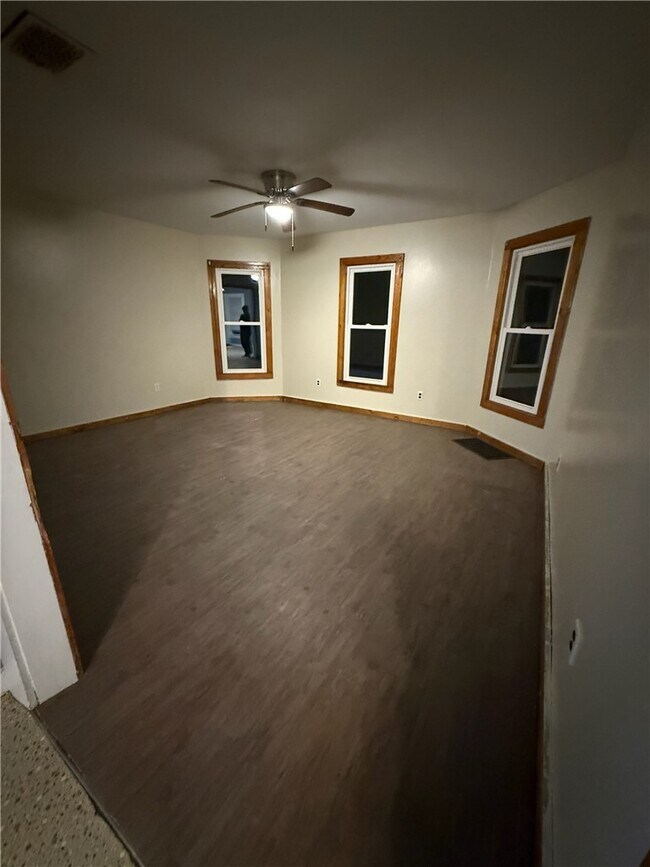 Foto del edificio - 42 Delaware St