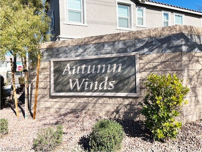 Building Photo - 5363 Lazy Breeze Ave