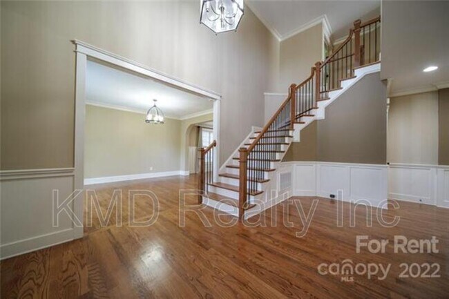Building Photo - 5534 Open Book Ln