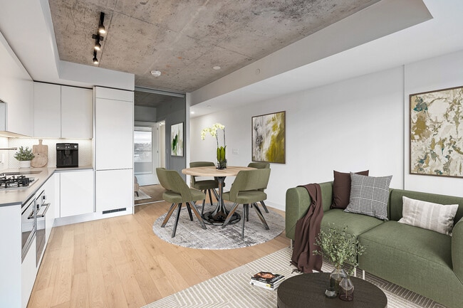 Building Photo - 2720 Dundas St W