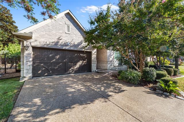Foto del edificio - 1049 Lakeridge Dr