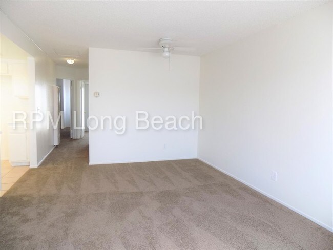 Foto del edificio - 1821 E 68th St