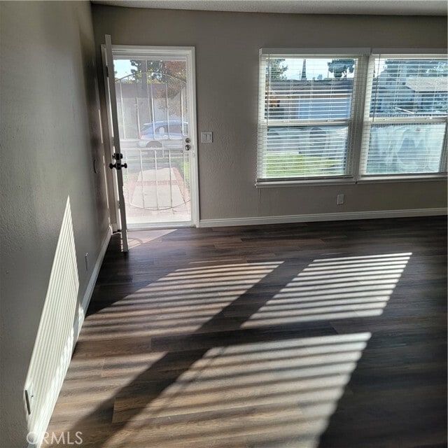 Foto del edificio - 19325 Temre Ln