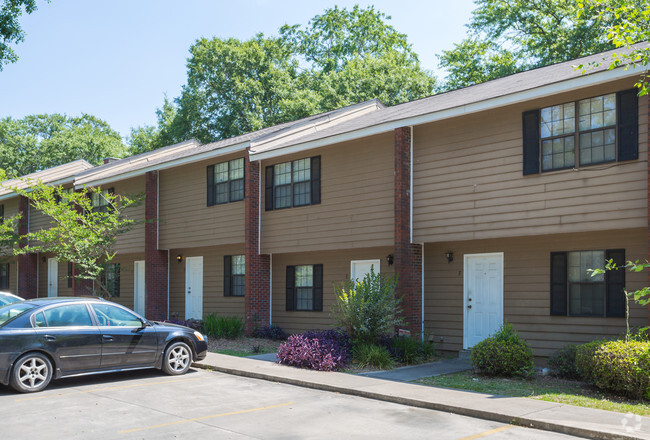 Building Photo - St. James Apartments