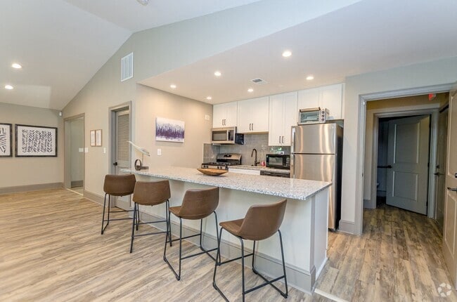 Building Photo - Veritas at East Cobb