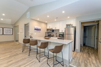 Building Photo - Veritas at East Cobb
