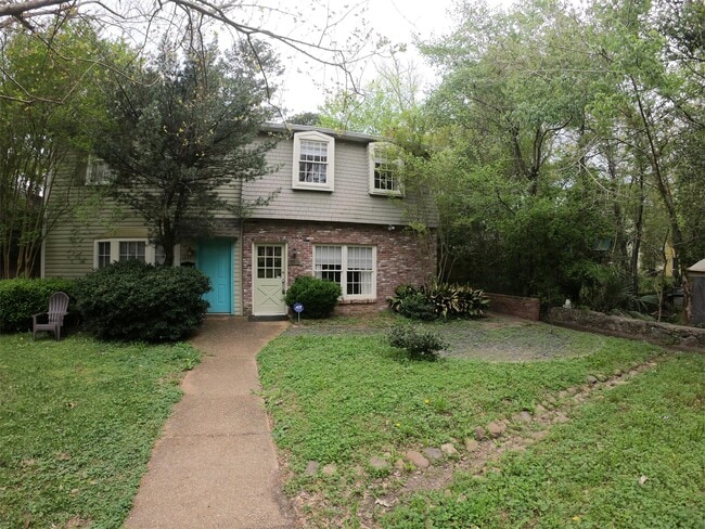 Photo - 1235 Linden Pl House