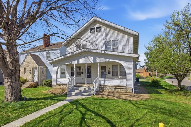 Building Photo - 415-417-417 S Huron Ave