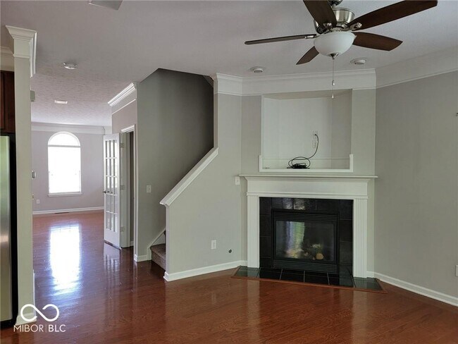 Building Photo - 9422 Tanhurst Dr