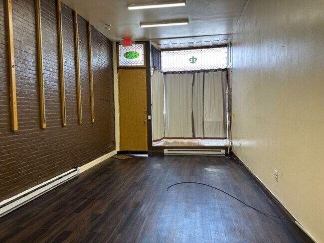 Foto del edificio - 908 N 3rd St