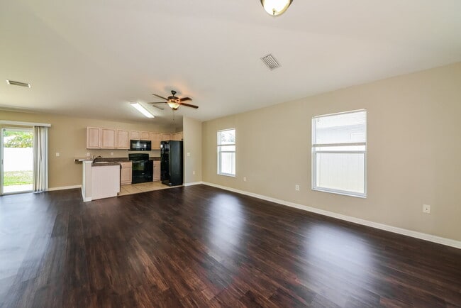 Foto del edificio - 2714 93rd Ct E