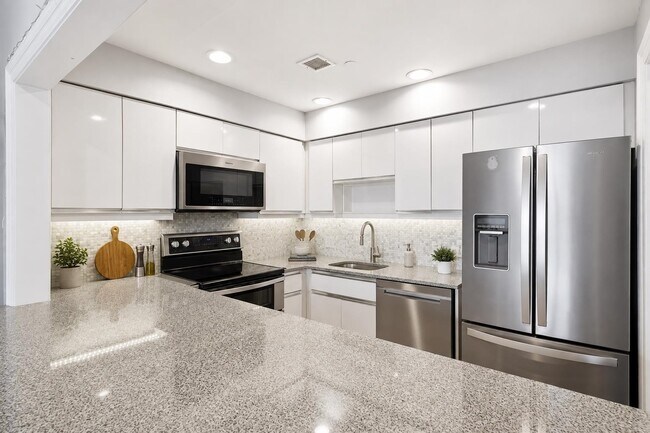 Foto del edificio - 100 Shearwater Ct E