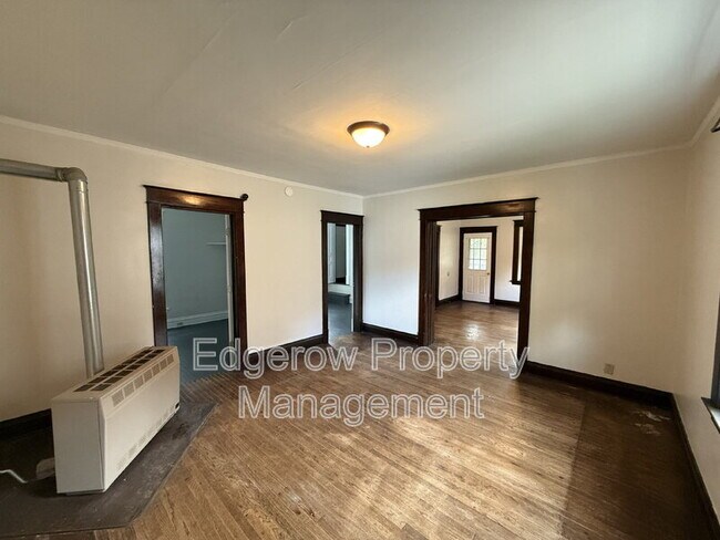 Foto del edificio - 915 Jackson St NW