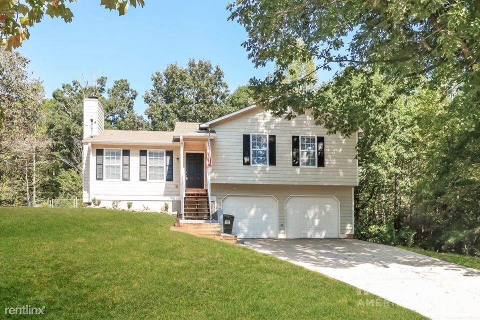 Foto principal - 155 Brooke Dr