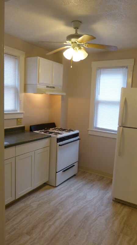 Foto principal - 2916 Clermont Ave