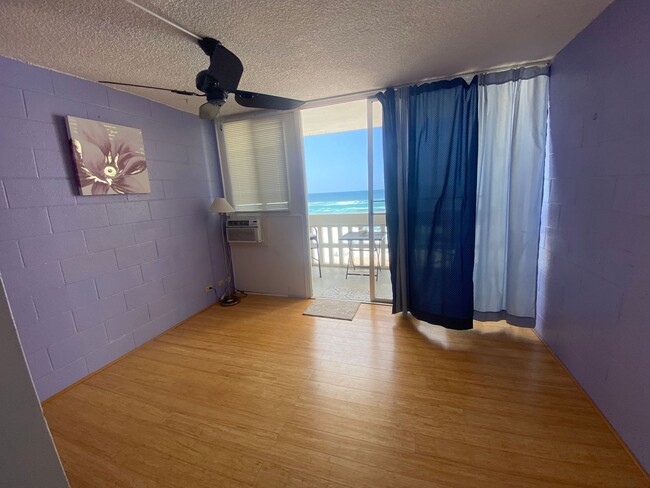 Foto del edificio - Makaha Beach Cabanas