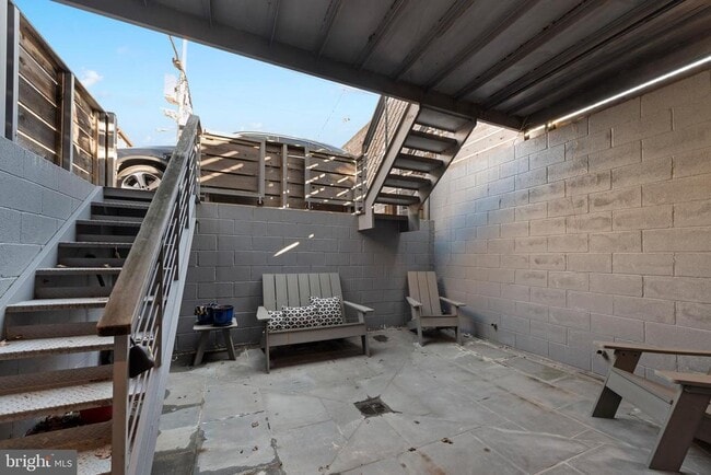 Building Photo - 1713 15th St NW
