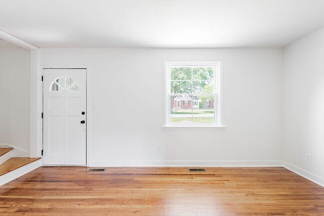 Foto del edificio - Great Completley renovated Cape Cod for Re...