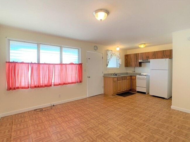 Building Photo - Waimea Apartment For Rent