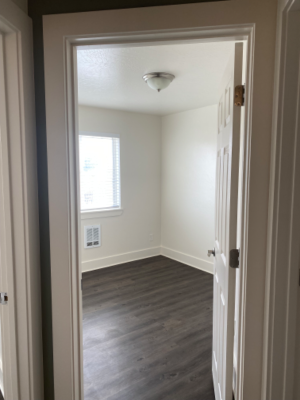 Building Photo - 2806 Hunters Loop
