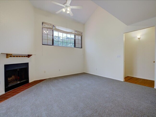Foto del edificio - 2 Bedroom, 2 Bath