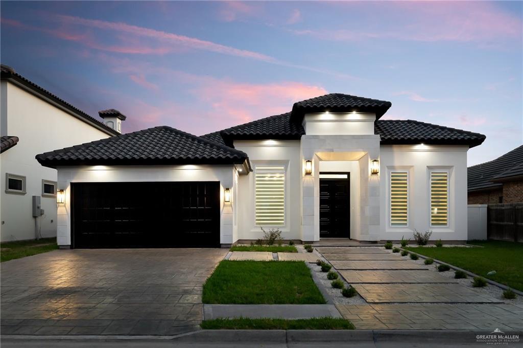 Foto principal - 4909 W Highland Ave