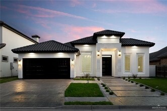 Building Photo - 4909 W Highland Ave