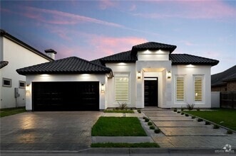 Building Photo - 4909 W Highland Ave