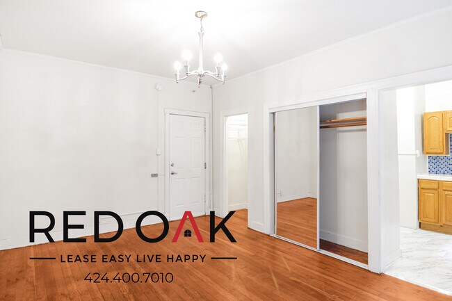 Foto del edificio - 532 S Coronado St