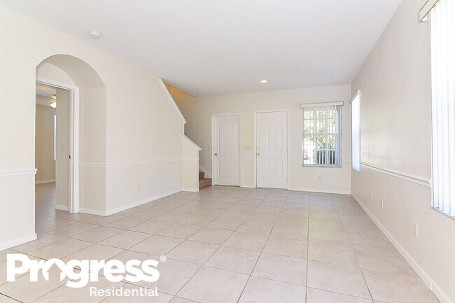 Building Photo - 18033 Birdwater Dr