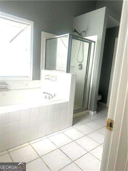 Building Photo - 7566 Larchwood Ln