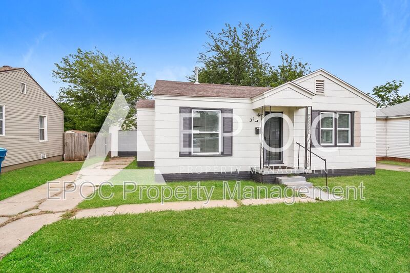 Foto principal - 317 East Jacobs Dr