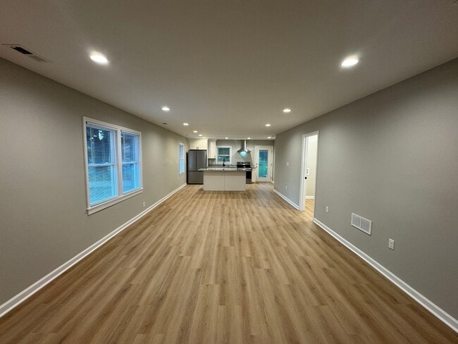 Photo - 4 Bed, 2.5 Bath with Park Access in the perfect location in Nicholasville! Stainless Steel Applia... House