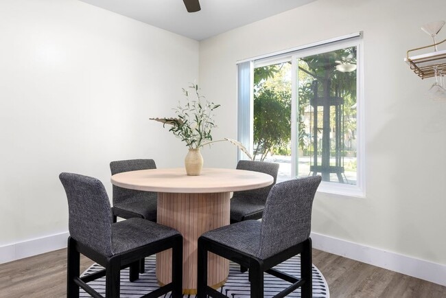 Building Photo - The Meadows at Westlake Village