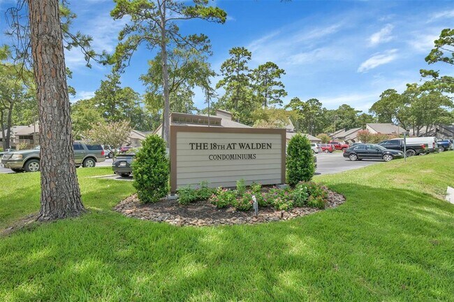 Building Photo - 12900 Walden Rd