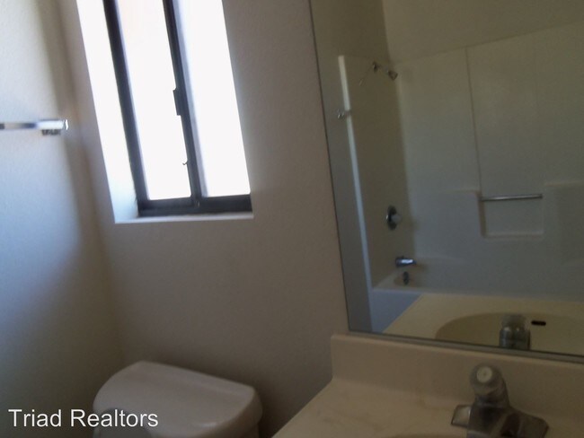 Foto del edificio - 73632 Sunnyvale Dr