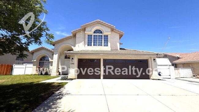 Building Photo - 12988 Claremont Ct