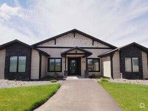 Building Photo - 496 Black Bull Trail