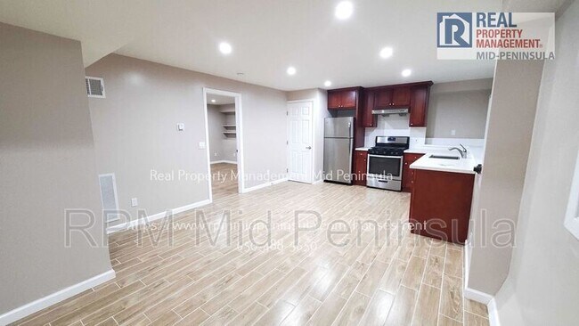 Foto del edificio - 528 Orange Ave