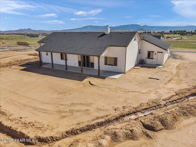 Building Photo - 6648 E Copperfield Dr