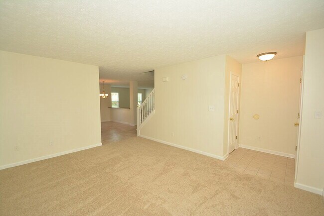 Building Photo - 516 Kennard Ln