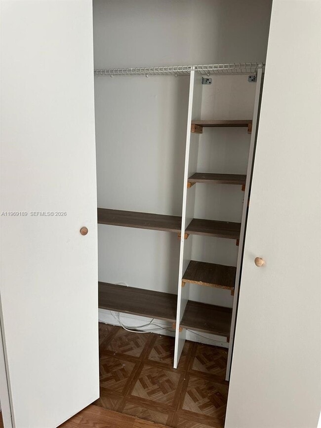 Foto del edificio - 1840 NW 119th St