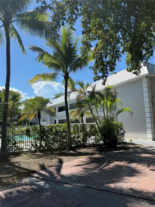 Foto del edificio - 17255 SW 95th Ave