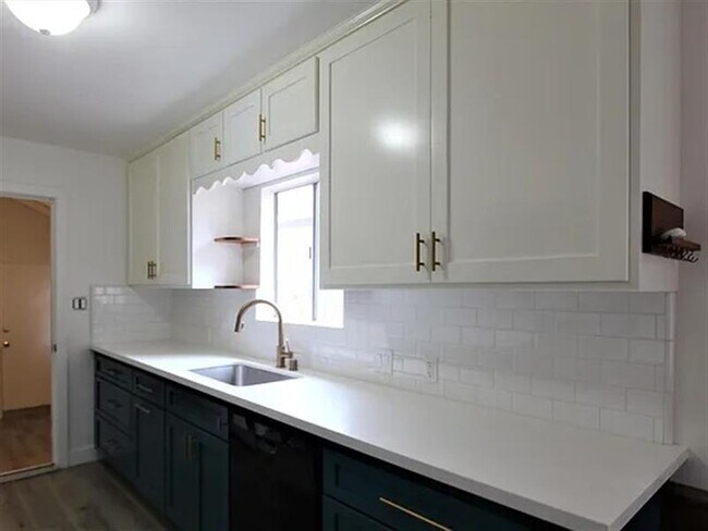 Foto del edificio - single family house.